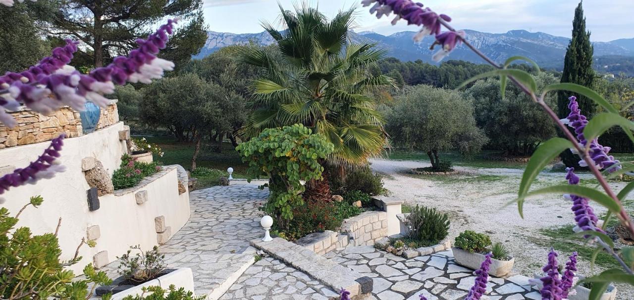 Mon Coin De Provence Petit-Dejeuner Offert Roquevaire Esterno foto